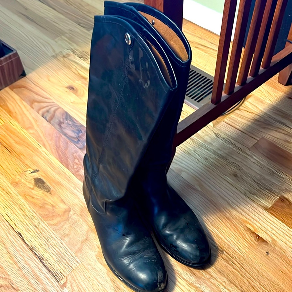 Frye’s long black leather boots size9